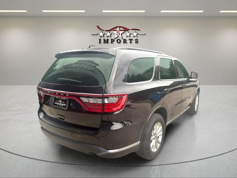 Used 2022 Dodge Durango SXT AWD/4WD image 4