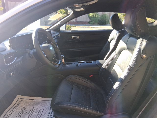 Used 2024 Ford Mustang Premium RWD image 12