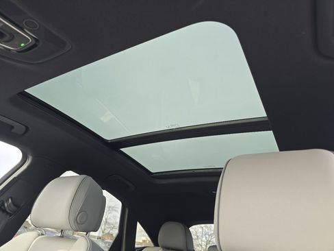 Used 2022 Audi Q5 2.0T Premium Plus image 3