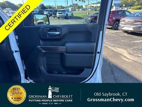 Used 2021 Chevrolet Silverado 1500 RST w/ Z71 Off-Road Package AWD/4WD image 27