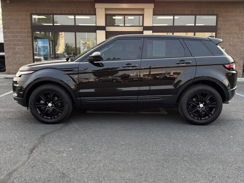 Used 2018 Land Rover Range Rover Evoque SE Premium AWD/4WD image 19