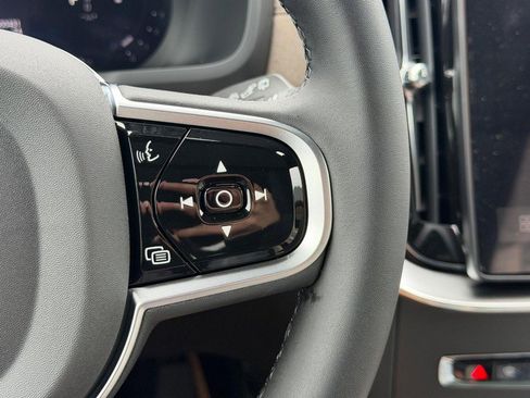 New 2026 Volvo XC90 B6 Plus w/ Protection Package AWD/4WD image 12