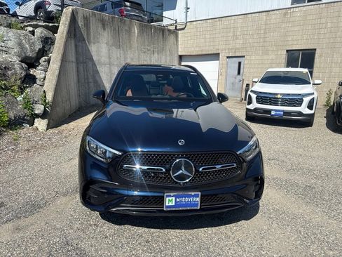 Used 2023 Mercedes-Benz GLC 300 4MATIC image 10