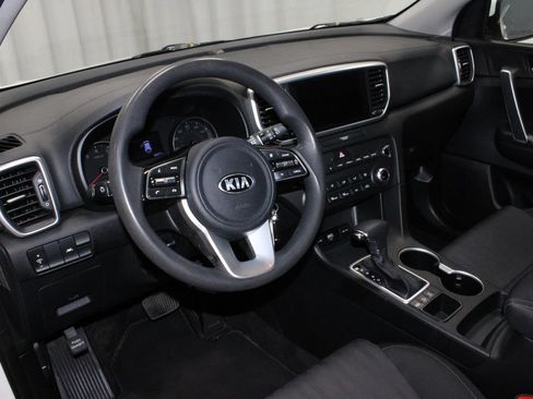 Used 2022 Kia Sportage LX AWD/4WD image 24