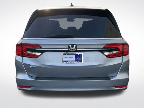 Certified 2024 Honda Odyssey EX-L image 5