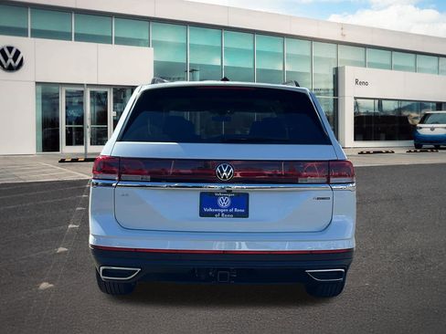 New 2026 Volkswagen Atlas SE image 6