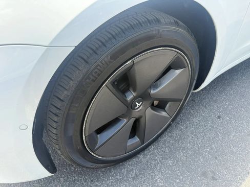 Used 2021 Tesla Model 3 Standard Range Plus RWD image 34
