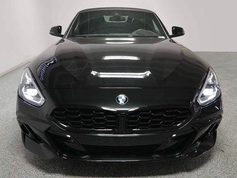 Used 2026 BMW Z4 M40i w/ Premium Package RWD image 4
