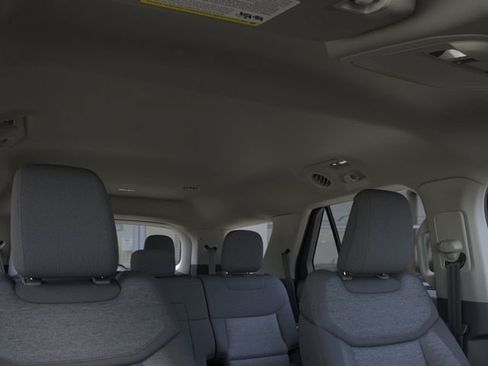 New 2026 Ford Explorer Active AWD/4WD image 22