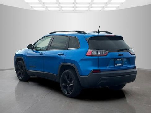 Used 2020 Jeep Cherokee Latitude Plus image 5
