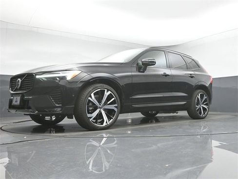 Used 2023 Volvo XC60 B6 Ultimate w/ Protection Package Premier image 40
