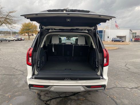 New 2026 Ford Expedition Max Platinum w/ Driver's Package image 9