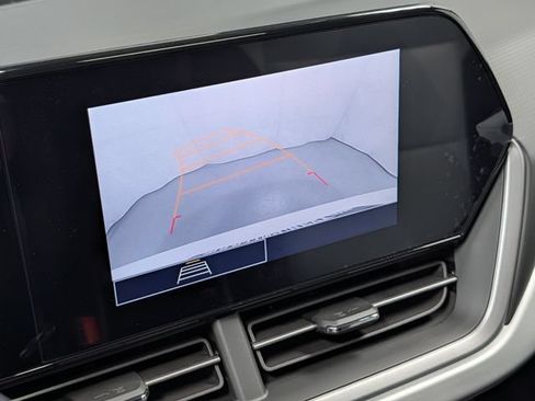 New 2026 Chevrolet Trax RS w/ Sunroof Package FWD image 22