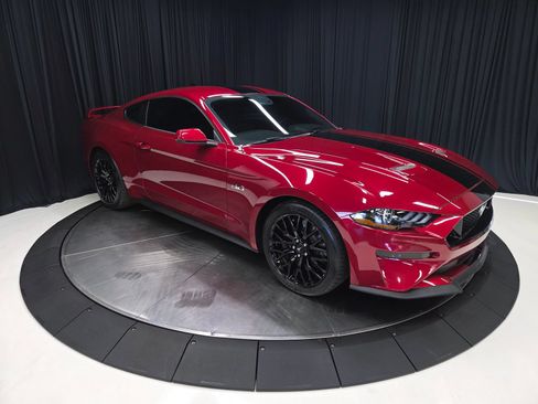 Used 2020 Ford Mustang GT Premium w/ GT Performance Package RWD image 15