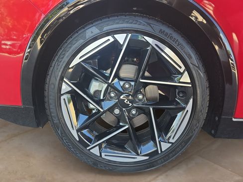 Certified 2025 Kia K4 GT-Line w/ GT-Line Premium Package FWD image 27