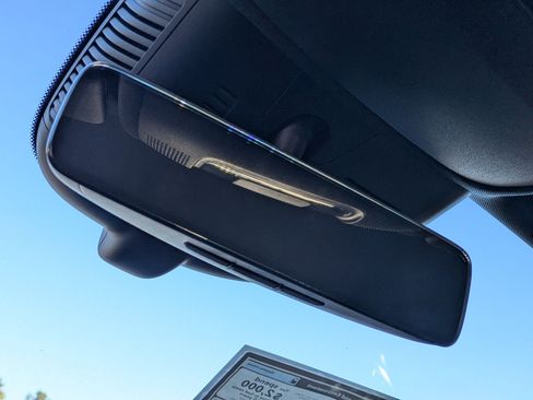 Certified 2025 Mercedes-Benz GLA 250 4MATIC image 27