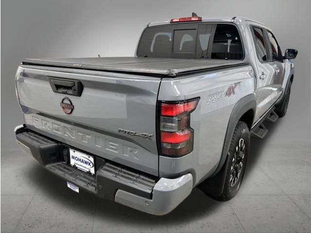 Used 2022 Nissan Frontier PRO-4X AWD/4WD image 5