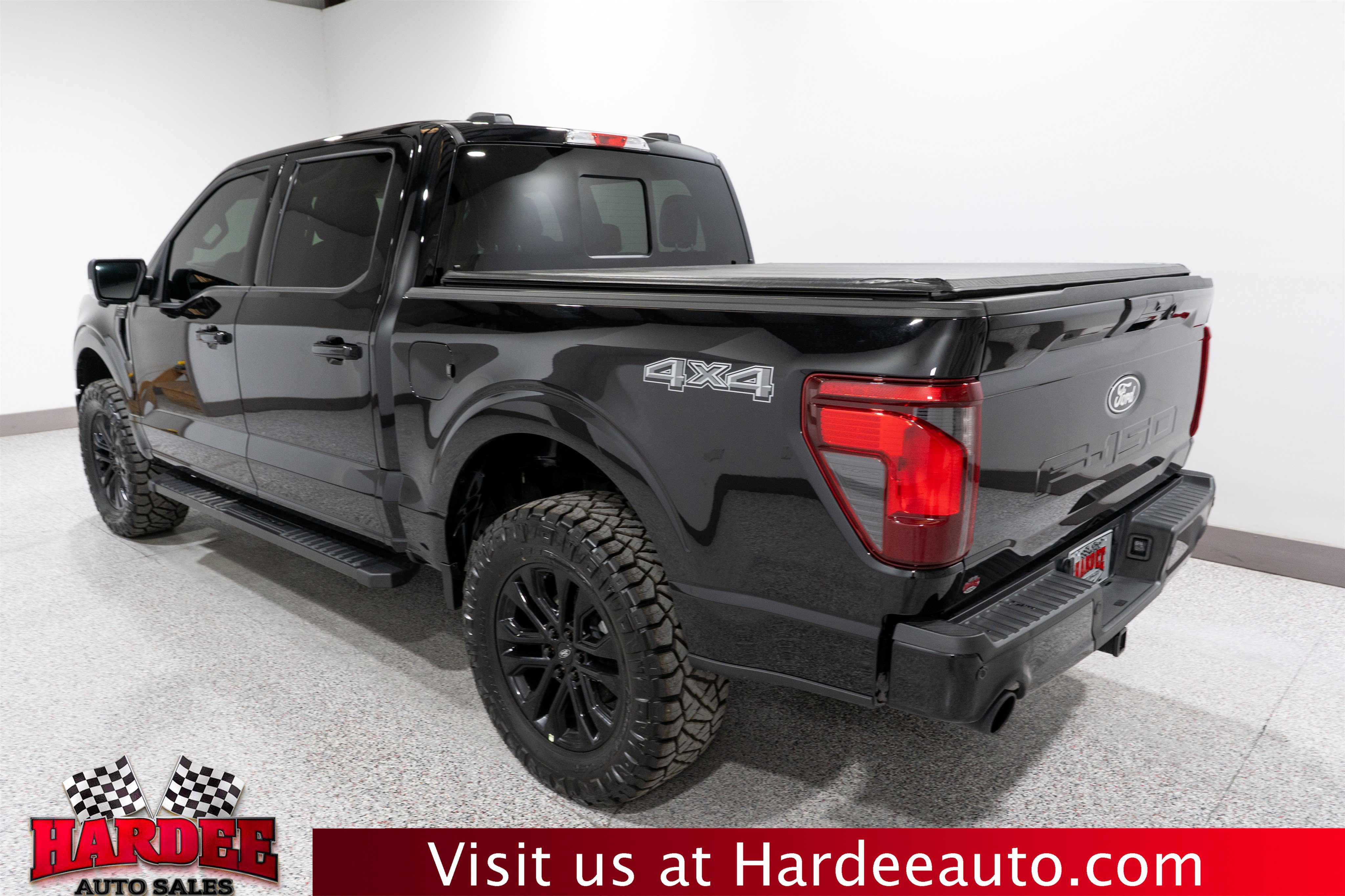 Used 2025 Ford F150 XLT w/ Equipment Group 303A High AWD/4WD image 3