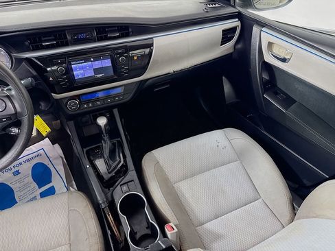 Used 2016 Toyota Corolla LE FWD image 26