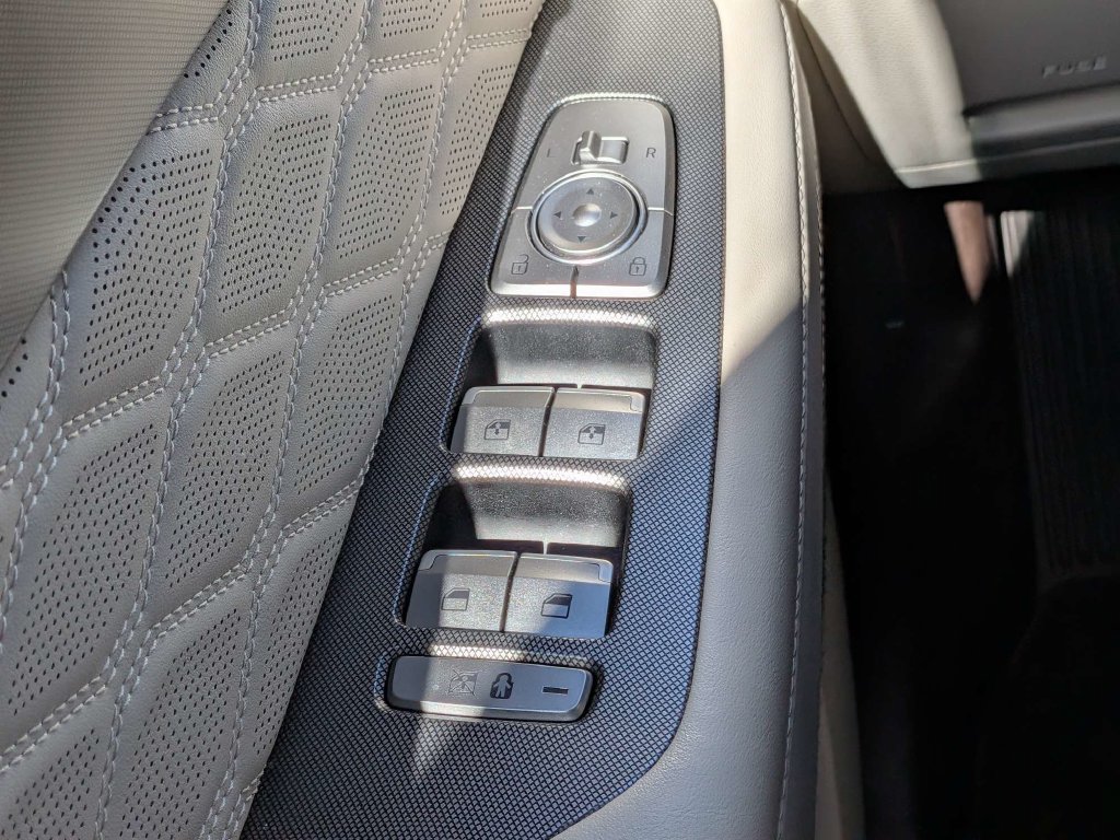 Used 2020 Hyundai Palisade Limited FWD image 25