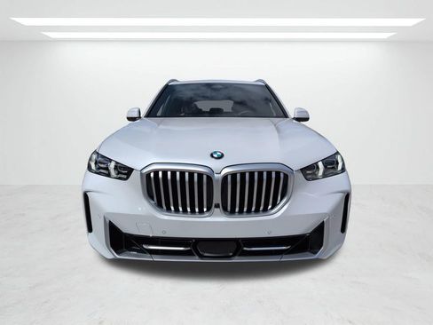 New 2026 BMW X5 sDrive40i w/ Climate Comfort Package image 9