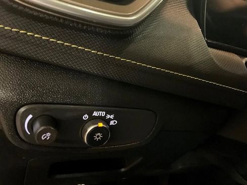 Used 2024 Chevrolet TrailBlazer ACTIV w/ Driver Confidence Package image 25