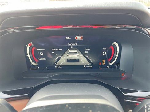 New 2026 Nissan Pathfinder Platinum image 19