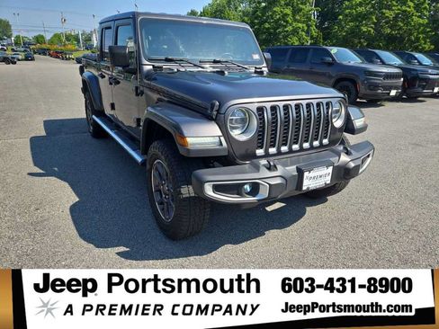 Used 2020 Jeep Gladiator Overland AWD/4WD image 1