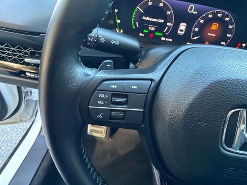 Used 2023 Honda Accord Sport image 16