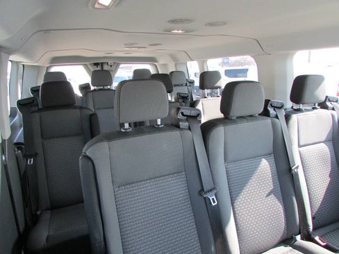 Used 2023 Ford Transit 350 XLT image 29