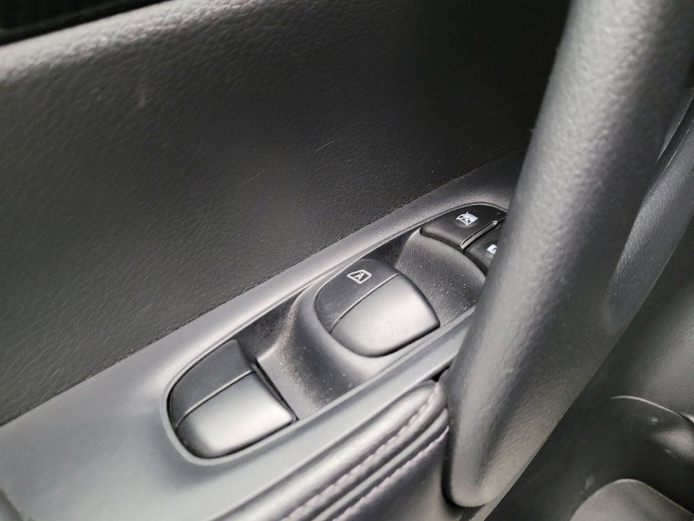 Used 2019 Nissan Rogue SL w/ Premium Package FWD image 27