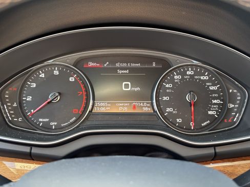 Used 2023 Audi Q5 2.0T Premium w/ Convenience Package AWD/4WD image 23
