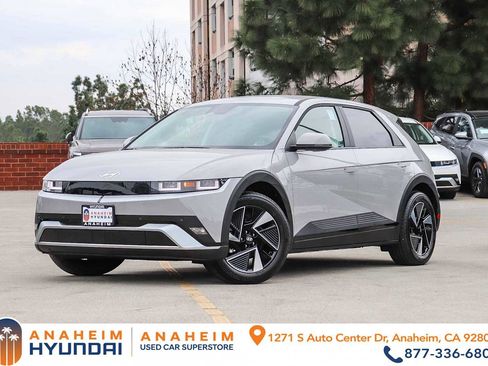 New 2026 Hyundai Ioniq 5 SEL image 1