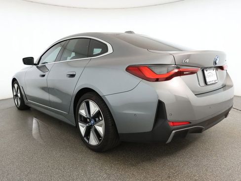 Used 2022 BMW i4 eDrive40 w/ Premium Package image 6