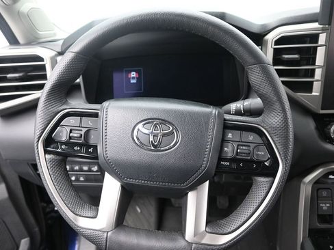 Used 2024 Toyota Tundra Limited AWD/4WD image 20