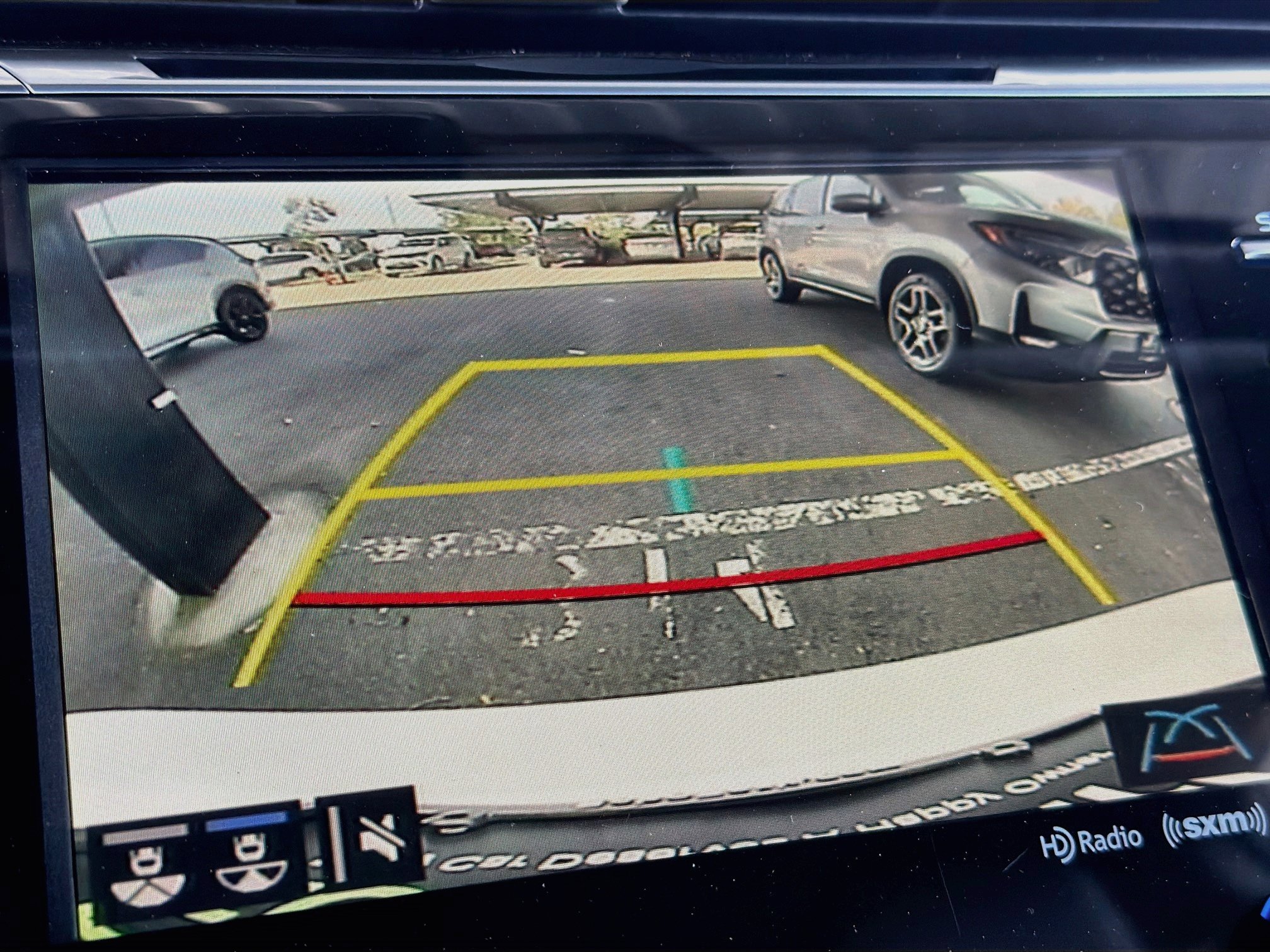 Used 2020 Toyota Camry XSE FWD image 22