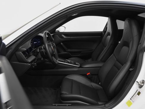 Used 2021 Porsche 911 Carrera image 46