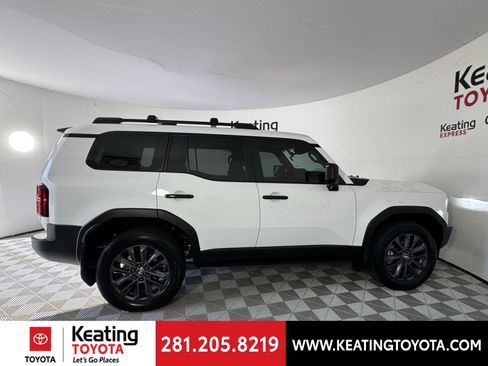 Used 2026 Toyota Land Cruiser w/ Premium Package AWD/4WD image 4