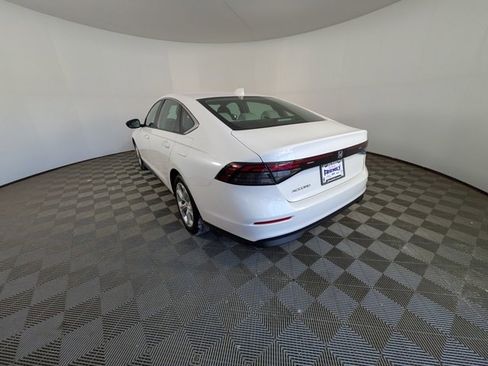 Used 2023 Honda Accord LX image 12