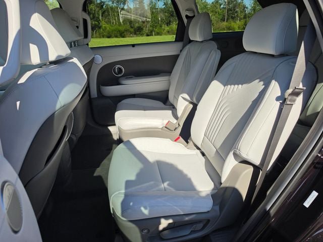 Used 2026 Hyundai Palisade SEL FWD image 12
