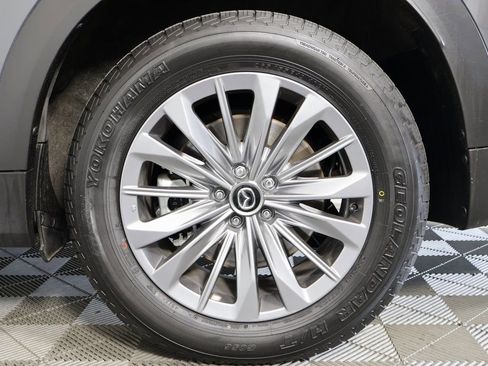 Used 2024 MAZDA CX-90 Plug-In Hybrid w/ Preferred image 17