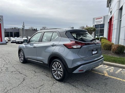 Certified 2023 Nissan Kicks SR w/ SR Premium Package image 6