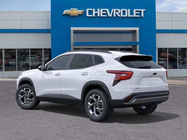 Used 2026 Chevrolet Trax LT w/ LT Convenience Package FWD image 36