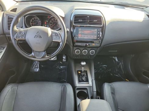 Used 2018 Mitsubishi Outlander Sport SEL image 15