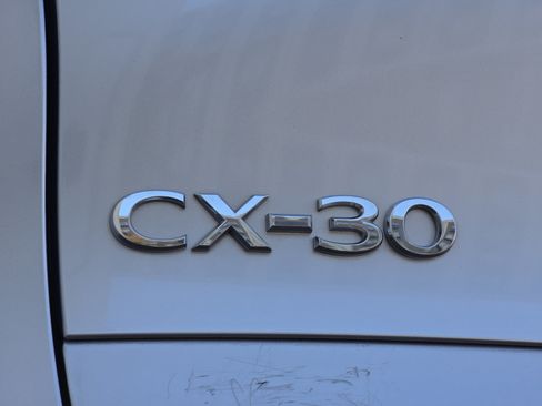 Used 2020 MAZDA CX-30 FWD w/ Preferred Package image 41