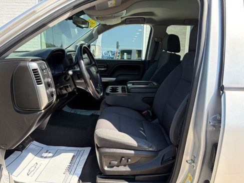 Used 2018 Chevrolet Silverado 1500 LT w/ All Star Edition AWD/4WD image 8