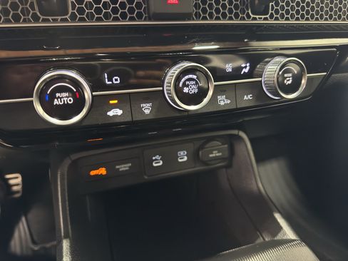 Used 2026 Honda Civic Sport image 32