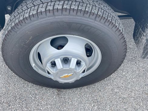 New 2024 Chevrolet Silverado 3500 W/T w/ WT Convenience Package image 2