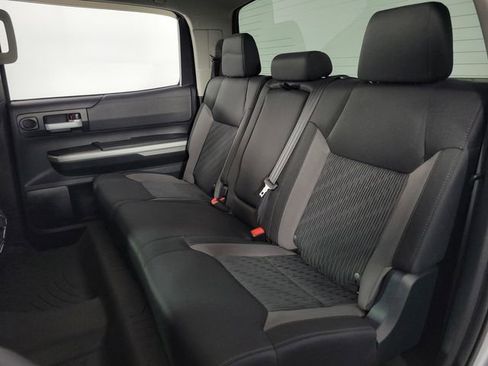 Used 2016 Toyota Tundra SR5 AWD/4WD image 17