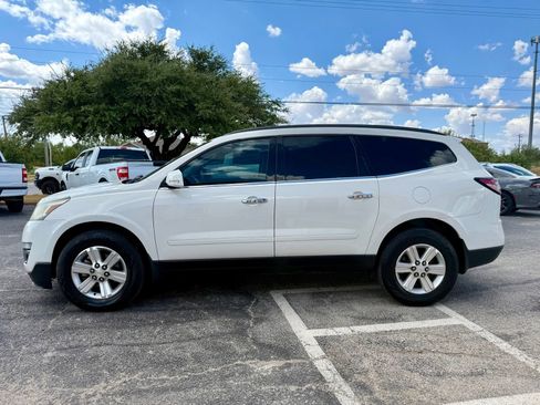 Used 2014 Chevrolet Traverse LT FWD image 6